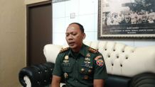 Babinsa di Buleleng Digaet Jadi Agen Sampah Plastik Komandan Kodim