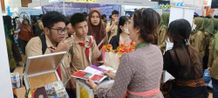 Ikut Berpartisipasi dalam Pekan Pendidikan Tinggi Jakarta ke-19, Booth Unud Ramai Dikunjungi Para Siswa Booth Unud