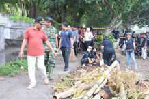 Pj Bupati Buleleng Pimpin Aksi Be-Pasih bepasih