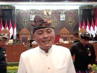 Sah, Gus Wawan Dilantik Jadi Anggota Dewan Karangasem Gantikan Sriani wawan