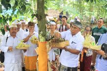 Sebagai Wujud Terima Kasih Terhadap Alam, Festival Tumpek Wariga Dibuka Festival Tumpek Wariga