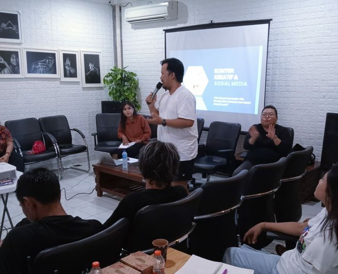 Pelatihan PENA Mitra Kerja