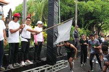 Diikuti Ratusan Peserta, Desa Ubung Kaja Gelar Fun Run Sambut HUT Ke-236 Kota Denpasar Fun Run