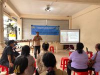 Akademisi FP Unwar Ajak IRT di Denpasar Kembangkan Perkebunan Vertikal Perkebunan Vertikal