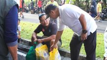Pj Gubernur Bali Kunjungi Pasar Murah Jelang Hari Raya Galungan dan Kuningan Pasar Murah