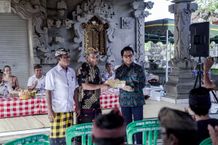 Sekda Adi Arnawa Buka Turnamen Ceki Banjar Titih Kapal Turnament Ceki