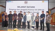 PLN Beberkan Sederet Rencana Penambahan Energi Hijau di Nusa Penida Energi Baru