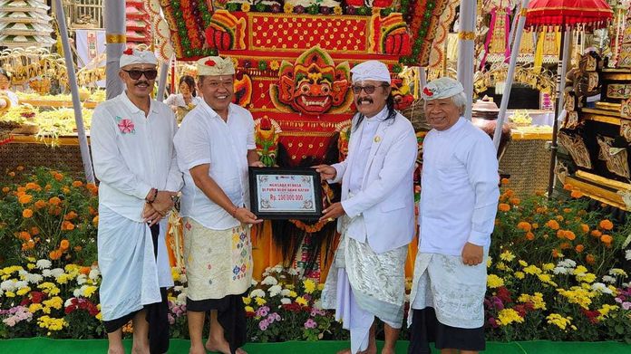 Bhakti Penganyar Pura Batur