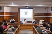 PWI Buleleng Peringati Hari Pers Nasional Gelar Penyegaran Jurnalistik PWI