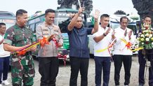 Realisasikan Janji Kampanye, Tamba-Ipat Luncurkan Trans Bahagia Transportasi Gratis Anak Sekolah Trans Bahagia