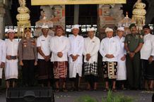 Sekda Alit Wiradana Hadiri Pengukuhan Bendesa Adat Sanur Periode 2024-2029 Pengukuhan Bendesa Adat Sanur