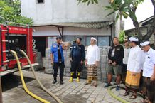 Wali Kota Jaya Negara Tinjau Korban Kebakaran di Kawasan Jalan Turi, Kelurahan Kesiman musibah kebakaran