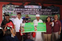 Percepat Keuangan Daerah dan Inklusi, Wali Kota Jaya Negara Bersama OJK Luncurkan TPAKD TPAKD