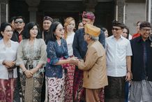 Bantu Entaskan Kemiskinan Ekstrem, Pj Ketua TP PKK Bali Apresiasi Pelaksanaan Bakti Sosial Ngrombo Bakti Sosial Ngrombo