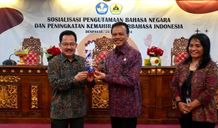 Tingkatkan Kemahiran Berbahasa Indonesia ASN Pemprov Bali, Sekda Dewa Indra Buka Sosialisasi Pengutamaan Bahasa Negara Kemahiran Berbahasa Indonesia