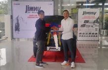 Suzuki Bali Serahkan Unit Jimny 5 Pintu ke Pembeli Pertama Suzuki Jimny