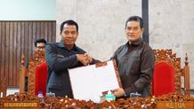 Pj Bupati Buleleng Apresiasi Rekomendasi DPRD terkait LKPJ Tahun 2023 LKPJ Tahun 2023