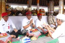 Bupati Tabanan Apresiasi Kekompakan Krama Desa Dauh Peken Apresiasi