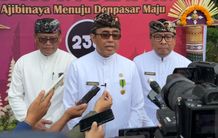 THR ASN di Pemkot Denpasar Sudah Cair Sejak 26 Maret Lalu, Momentum Dorong Pertumbuhan Konsumsi Masyarakat Wali Kota dan Wawali