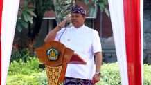 Pj Gubernur Bali Pimpin Apel Hari Otonomi Daerah Ke-28 di Kantor Gubernur Bali Hari Otonomi Daerah