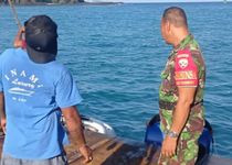 Mobil Terjun ke Laut di Pelabuhan Padangbai Terjun