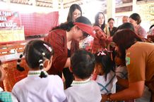 Bunda PAUD Tabanan Kembali Berikan PMT dan APE Bagi Anak Usia Dini TK Negeri Selbar