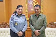 Dukung UMKM, Pj Bupati Lihadnyana Bahas Perlindungan Hukum Produk Lokal Buleleng Dukung UMKM