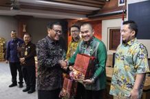 Sekda Alit Wiradana Buka Sosialisasi SPM Kota Denpasar Sosialisasi SPM