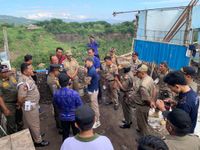 Tim Gabungan Tinjau Pembangunan di Desa Kayuputih Buleleng, Warga Khawatir Bangunan Rawan Buleleng