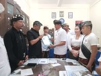 Gus Par Daftar Bakal Calon Bupati Karangasem ke Demokrat Daftar