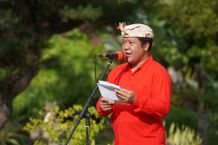Bupati Sedana Arta Jadi Pembina Upacara Peringatan Hari Pendidikan Nasional Tahun 2024 Hardiknas