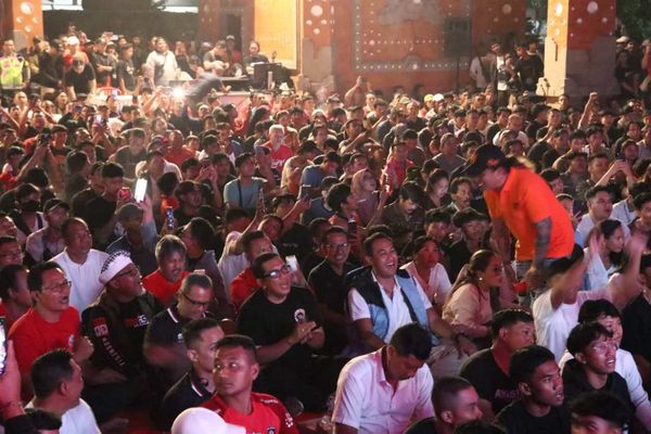 Nobar