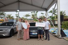 Hyundai Motors Indonesia Apresiasi Pelanggan melalui Program Roda Keberuntungan Penyerahan Hyundai IONIQ 6