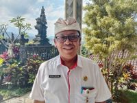 Belasan Warga Sibetan Diduga Terkena Meningitis Usai Konsumsi Olahan Daging Babi Mentah Kadis Kesehatan