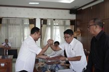 Fraksi-fraksi DPRD Buleleng Setujui Dua Ranperda Usulan Eksekutif Dilanjutkan Jadi Perda DPRD