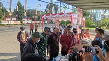 Wabup Wayan Diar Tinjau Pasar Tani Serangkaian HUT Ke-820 Bangli Pasar