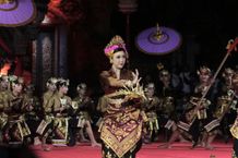 Bawakan Garapan “Taruna Goak”, Balaganjur Bala Goak Panji Pukau Ribuan Penonton PKB Baleganjur