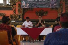 Sinergitas Pemkab Buleleng dan Kejati Bali Berikan Penerangan Hukum Desa Dinas dan Desa Adat Kejati