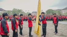 Sekda Adi Arnawa Lepas Kontingen Badung Untuk PORJAR Provinsi Bali 2024 PORJAR