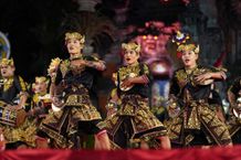 Sekaa Baleganjur Dewa Ayu Duta Badung Memukau di Lomba Baleganjur PKB ke-46 dengan Cerita “Wayah” Wayah