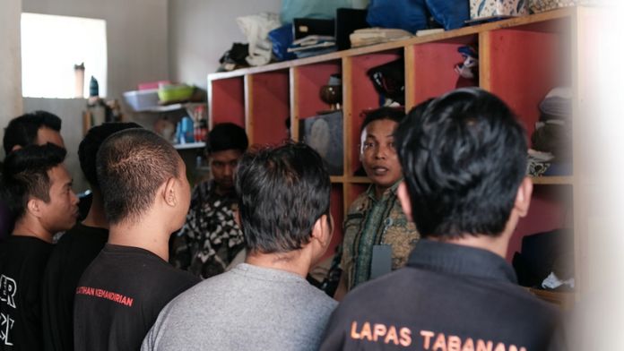 Razia Blok Hunian