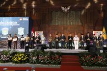 Berhasil Turunkan Angka Stunting, Buleleng Sabet Penghargaan Nasional dari BKKBN RI Penghargaan Nasional dari BKKBN RI