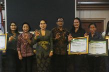 Ketua GOW Kota Denpasar Buka Workshop Optimalisasi Kinerja Bank Sampah PKK Se-Kota Denpasar Workshop