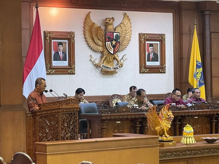 Rapat Paripurna ke-12 DPRD Provinsi Bali