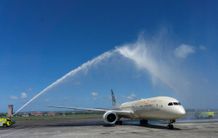Penerbangan Perdana Etihad Airways Menghubungkan Abu Dhabi dengan Bali Etihad
