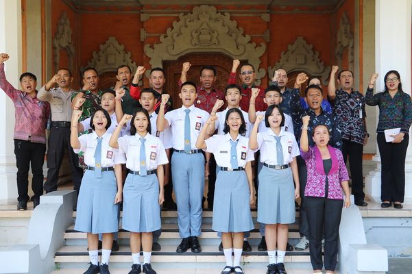 Anggota Paskibraka Nasional