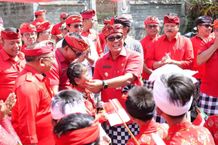 Bungan Desa Ke-54, Bupati Sanjaya Apresiasi dan Angkat Berbagai Inovasi dan Potensi Desa Buahan Bungan Desa