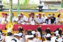 Bupati Tabanan Rangkaian Ngenteg Linggih di Pura Subak Abian Batur Dayang Kebonjero Pupuan Pupuan