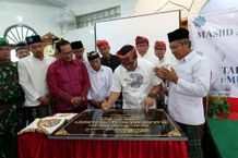 Bupati Tabanan Resmikan Masjid Agung Al-Muhajidin Tabanan Bupati Tabanan Resmikan Masjid Agung Al-Muhajidin Tabanan