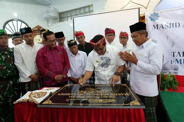 Bupati Tabanan Resmikan Masjid Agung Al-Muhajidin Tabanan